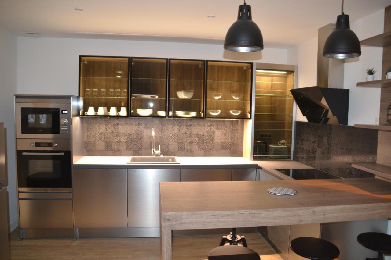 Triplex 110 M2 Centre Historique Avec Jacuzzi Dinan 아파트 외부 사진